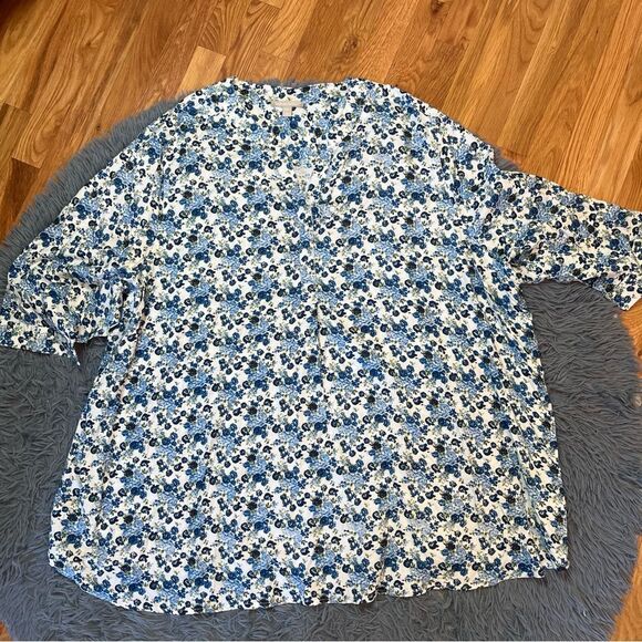 Woman Within Floral Blue White Blouse Size 4X - Picture 1 of 6